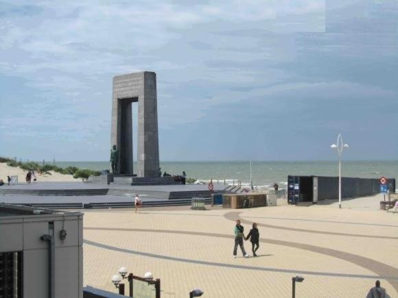 Residente Topaze De Panne Gem 1 Slpk App Luxe Afw & Ruime Parking Incl Εξωτερικό φωτογραφία